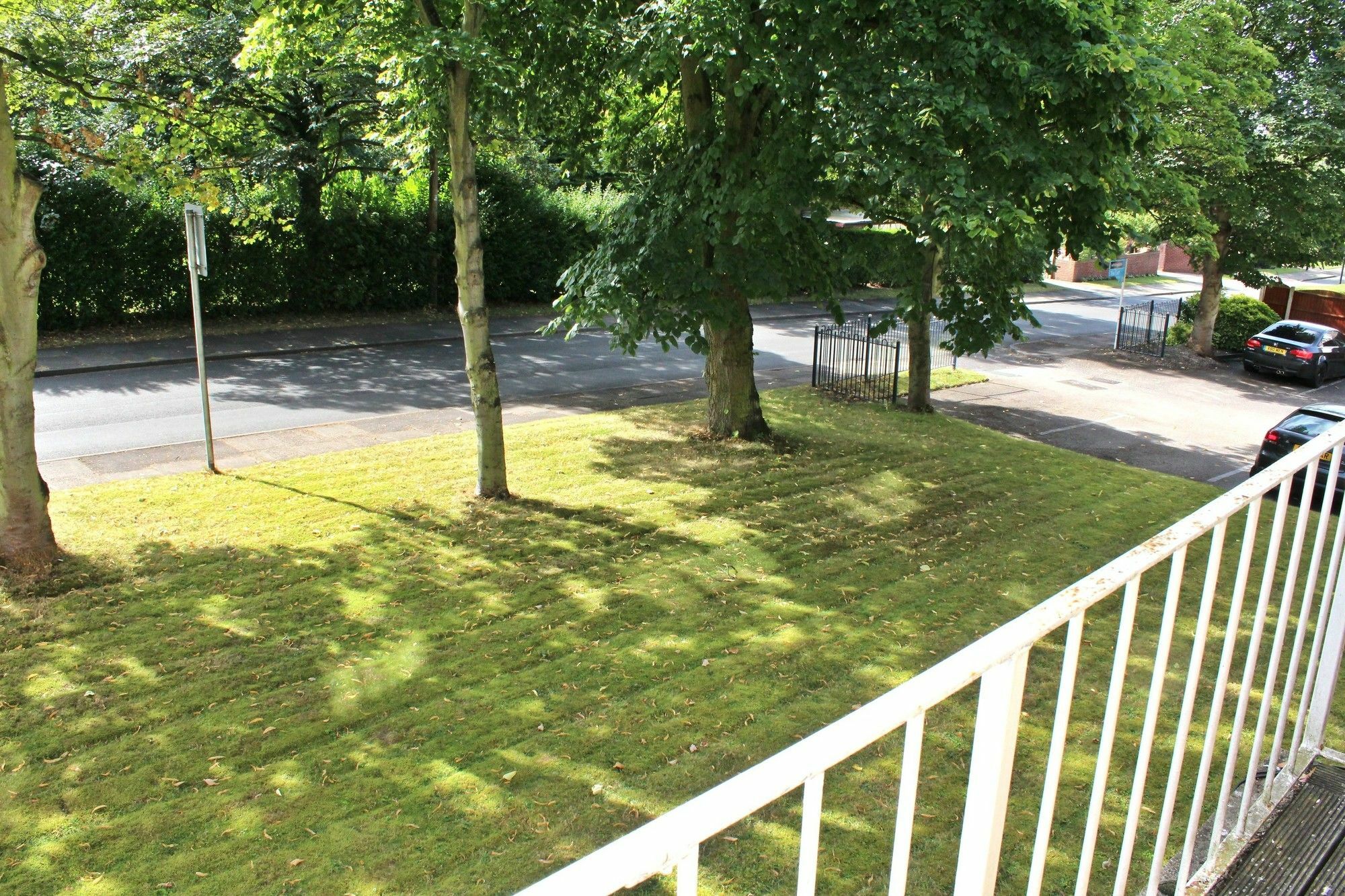 Doncaster - Boswell - Large Balcony Apartment - 2 Double Beds - 2 Bedrooms - Close To Town & Racecourse - Off Street Parking 2 Cars - Fast Wifi Eksteriør bilde